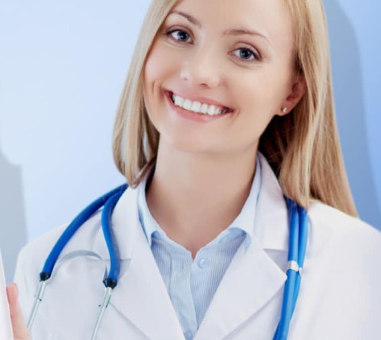 Lucir una sonrisa más sana es posible con este irrigador bucal ¡que está rebajadísimo en Amazon!