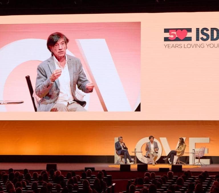 ISDIN rinde homenaje a los farmacéuticos de toda España en su 50 aniversario