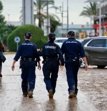 Encuentran a un hombre en una zanja y a su mujer en [...]