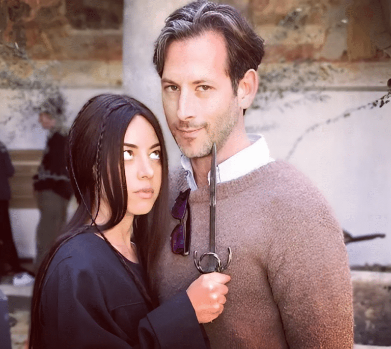 La historia de amor "mágica" de Aubrey Plaza y Jeff Baena antes del suicidio del director: "Es una tragedia inimaginable"
