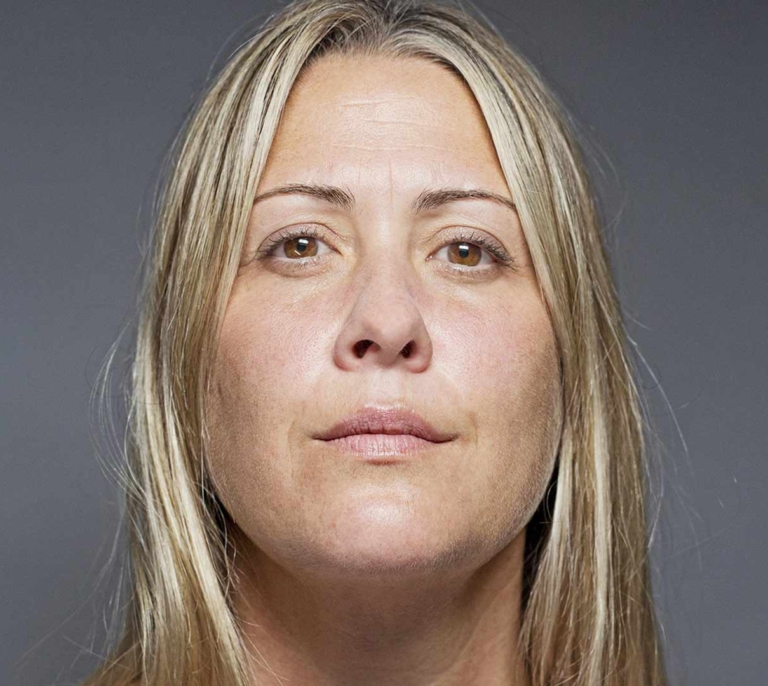 Una herida y una terrible sospecha: la "vergüenza de llevar el ADN" del apellido Pelicot