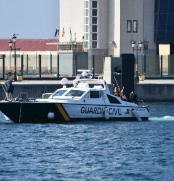Siguen las entradas irregulares en Ceuta a nado: los guardias civiles piden [...]