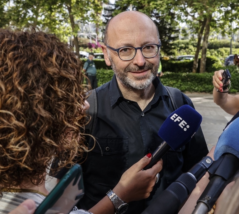 Procesan al hermano de Ximo Puig por estafa y falsedad documental