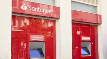 Santander firma un primer semestre récord y gana 6.833 millones, un 12,8% más