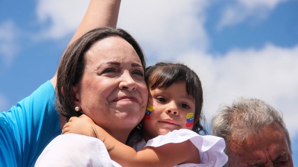 El Nobel de la Paz ignora a Trump y premia a la opositora venezolana María Corina Machado