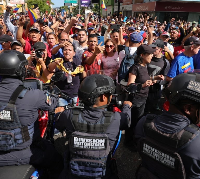 María Corina Machado denuncia más de 30 detenidos por el régimen de Maduro en las últimas horas