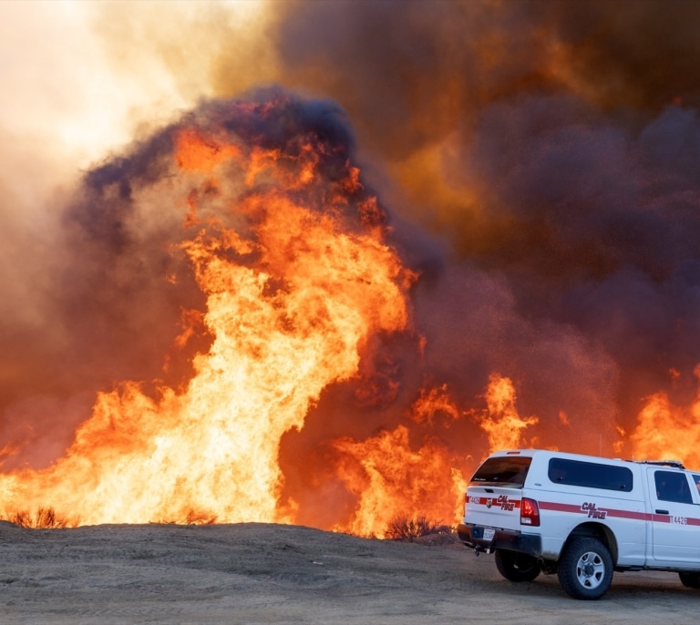Los incendios de Los Ángeles dejan ya 24 muertos en una semana
