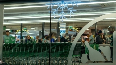 Mercadona sorprende con una bajada drástica en el aceite de oliva