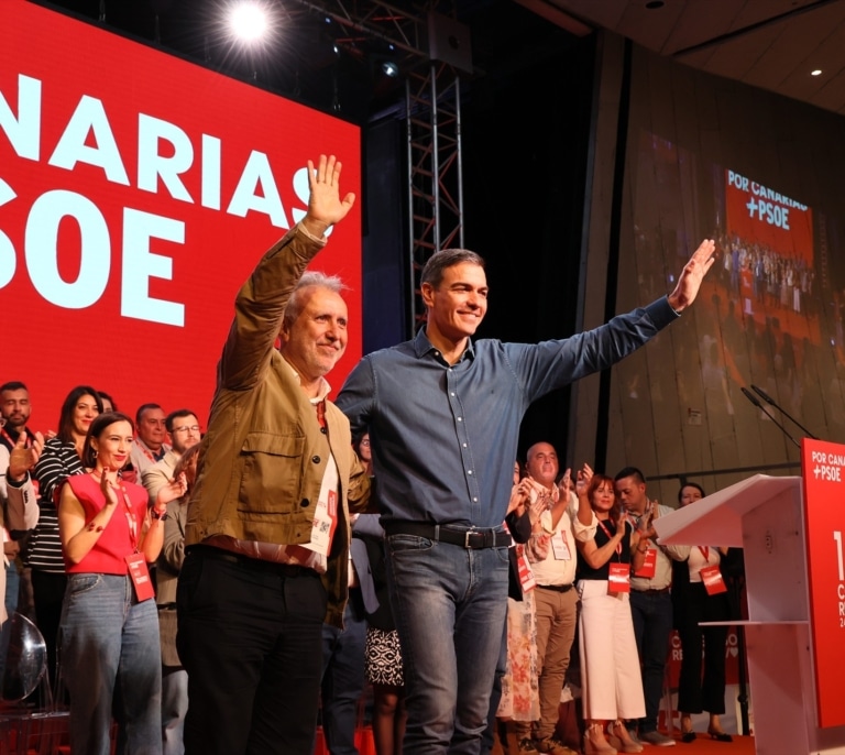 Sánchez promete buscar "votos hasta debajo de las piedras" para sacar un nuevo decreto ómnibus "sí o sí"
