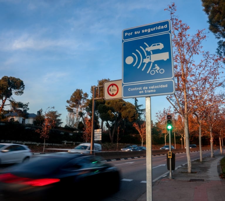 La DGT activa 24 nuevos radares en las carreteras españolas