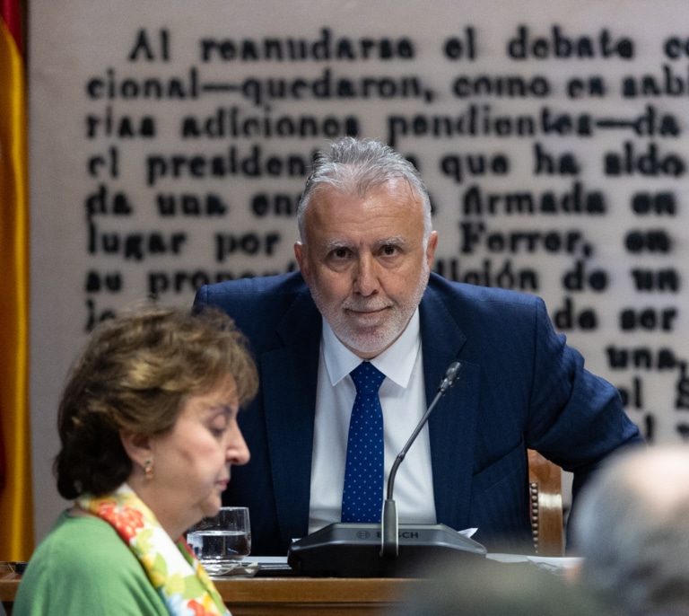 Torres sobre el pago a Aldama: "¿Cuando tiene razón una empresa, qué hay que hacer, no pagarla?"