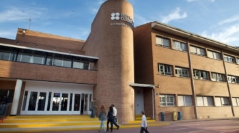 La jueza vuelve a pedir el historial médico de una víctima del British Council para poner nueva fecha al juicio 