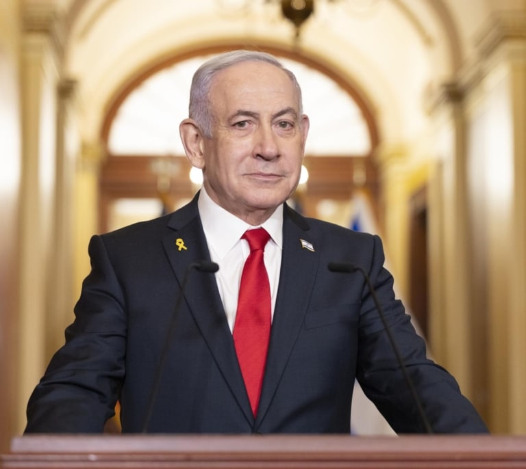 Netanyahu amenaza con reanudar la guerra en Gaza el sábado si Hamás no entrega a los rehenes