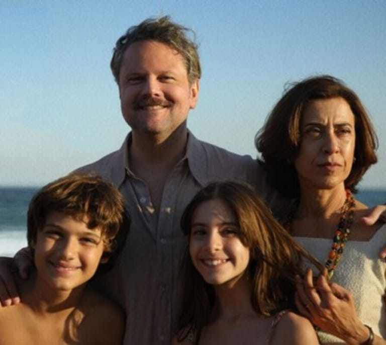 'Aún estoy aquí': La historia de tortura y muerte en Brasil nominada a los Oscar 2025