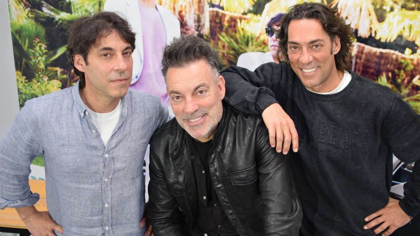 Raúl, Manuel y Óscar Quijano, fotografiados el 4 de febrero en Madrid.