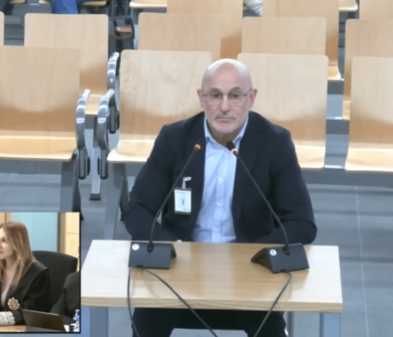 El juez del 'caso Rubiales' reprende a Luis de la Fuente: "Usted viene a hablar de lo que se le pregunte"