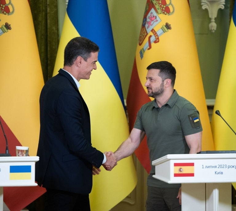 Pedro Sánchez anuncia que viajará a Kiev para apoyar a Zelenski en plena contienda con Trump
