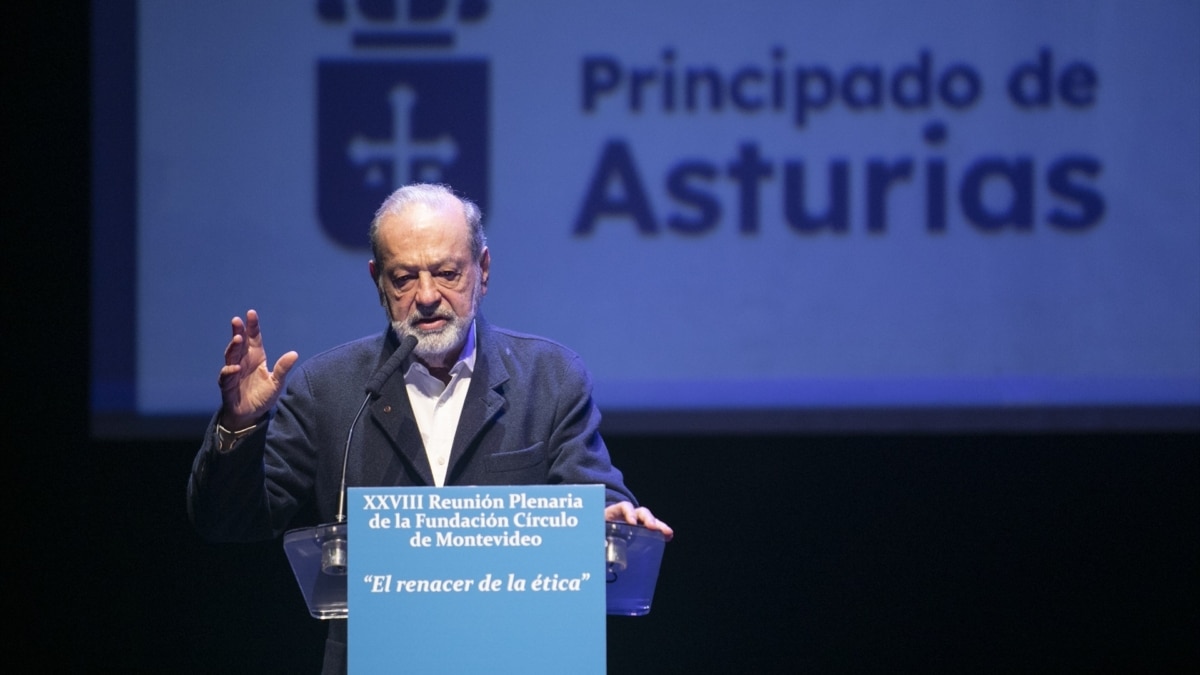 El presidente empresarial de la Fundación Círculo de Montevideo, Carlos Slim