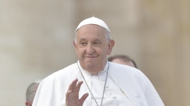 El Papa pasa "la noche bien": "Ha dormido y está descansando"