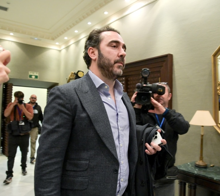 El juez Pedraz devuelve el Audi blindado a Aldama: "Resulta de singular importancia"