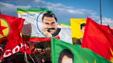 El líder de la guerrilla kurda de Turquía llama a deponer las armas tras 40 años de conflicto: "El PKK debería disolverse"
