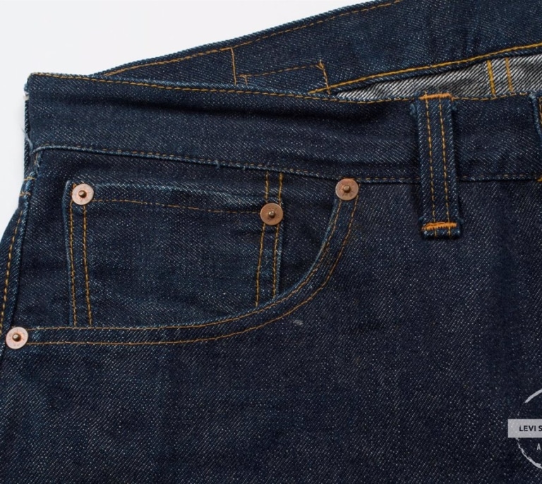 Conoce la función del bolsillo pequeño delantero de los pantalones vaqueros