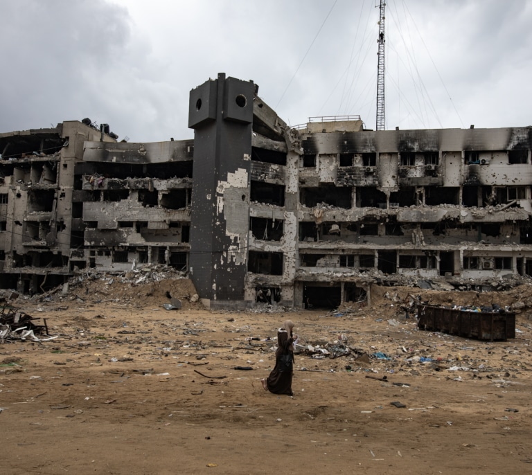 El derrumbe de una grúa en Gaza provoca la muerte de dos soldados y que otros ocho queden heridos