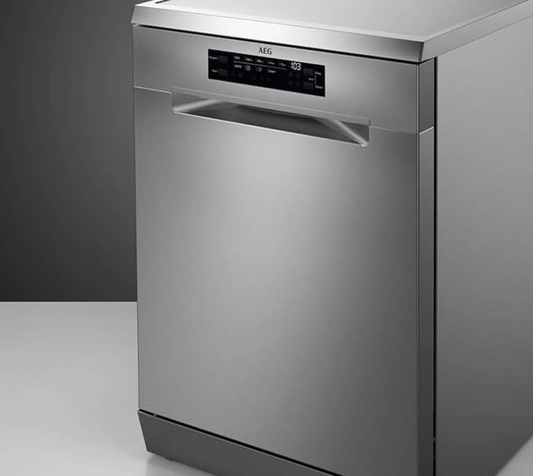 Amazon hunde el precio de este lavavajillas AEG: ¡ahora está rebajado más de 200€!