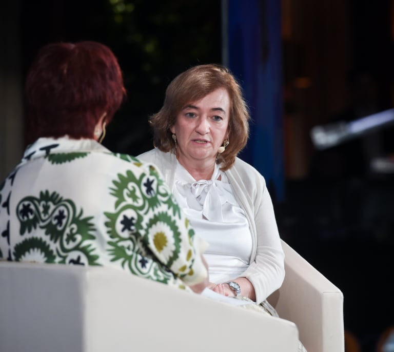 La AIReF carga contra la quita de deuda de Montero a las CCAA y exige condicionarla a cumplir las reglas fiscales