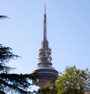 RTVE dopa su plantilla por encima de la norma y ya gasta [...]