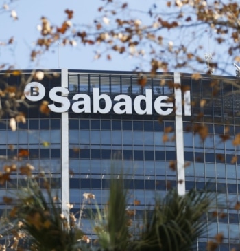 Sabadell gana un 59% más hasta marzo y eleva 100 millones más [...]
