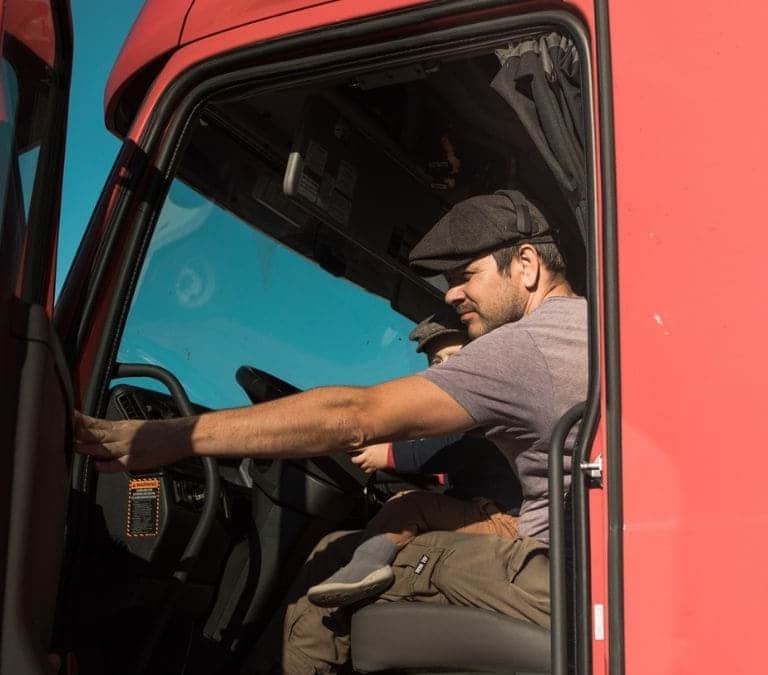 Este es el salario de un camionero en España