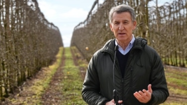 Feijóo se compromete a que el SMI deje de tributar IRPF si el pulso lo gana Montero