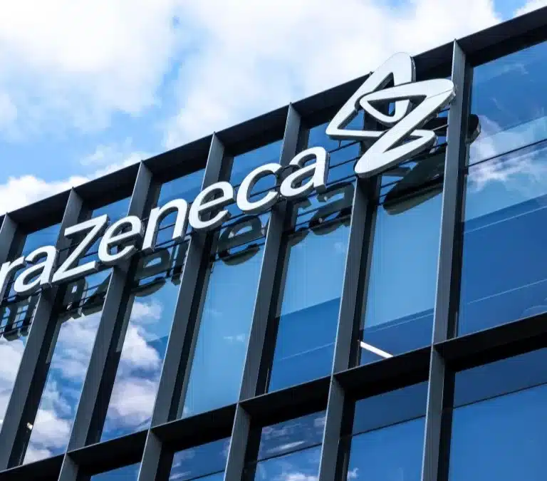 AsraZeneca, optimista para 2025, cierra 2024 con un crecimiento del 21%