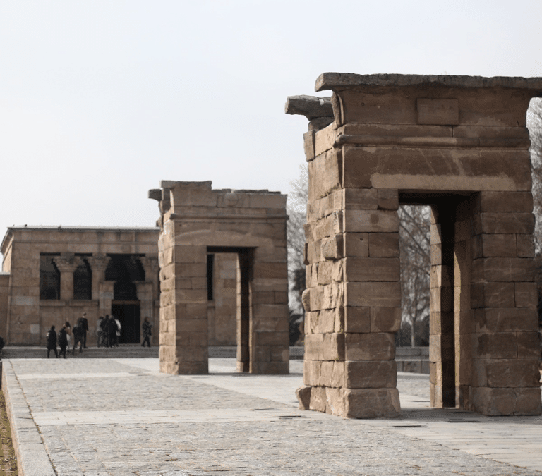 ¿Madrid lo mata? Polémica por el estado de conservación del Templo de Debod