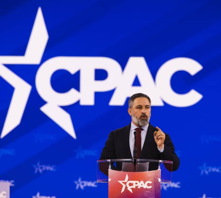 Abascal agradece a Vance su discurso en Múnich: "Todo lo que dijo es verdad. La UE culpa a Trump por defender a su pueblo"