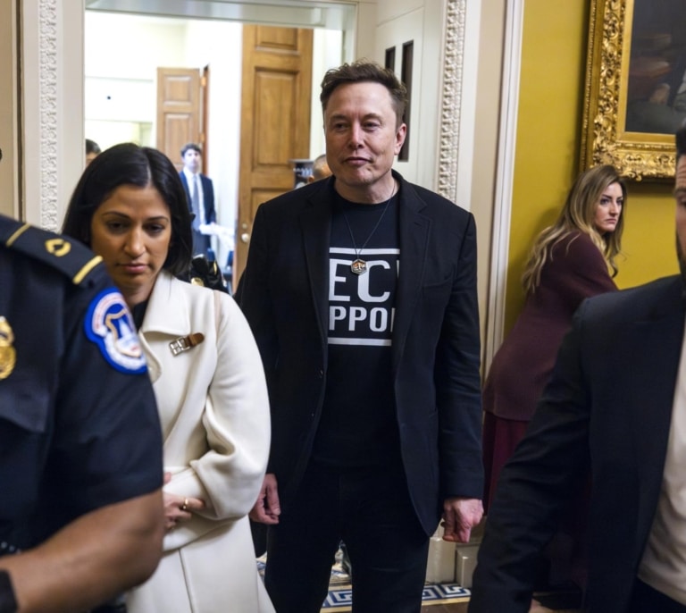 Elon Musk, en conversaciones con Marruecos para establecer Starlink en el Sáhara Occidental