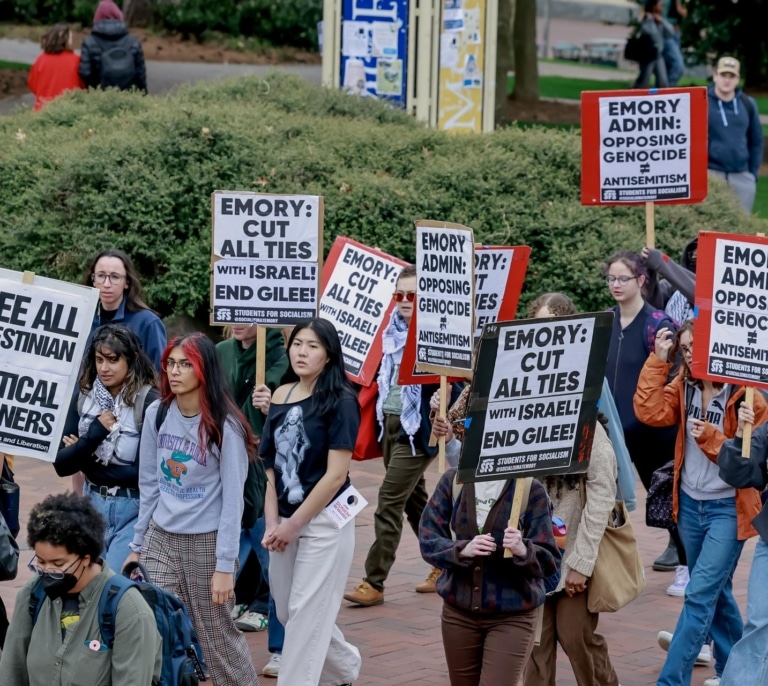 Las universidades estadounidenses ceden a las presiones de Trump para no perder dinero público