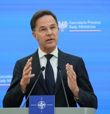 Rutte: "El flanco oriental llega hasta Madrid, un misil de Putin solo [...]