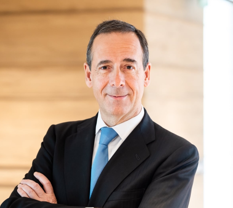 CaixaBank nombra a Gonzalo Gortázar presidente de su filial aseguradora como sustituto de Jordi Gual