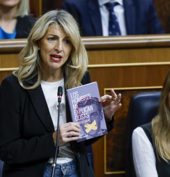 Bronca histórica en el Congreso después de que Yolanda Díaz acuse a [...]
