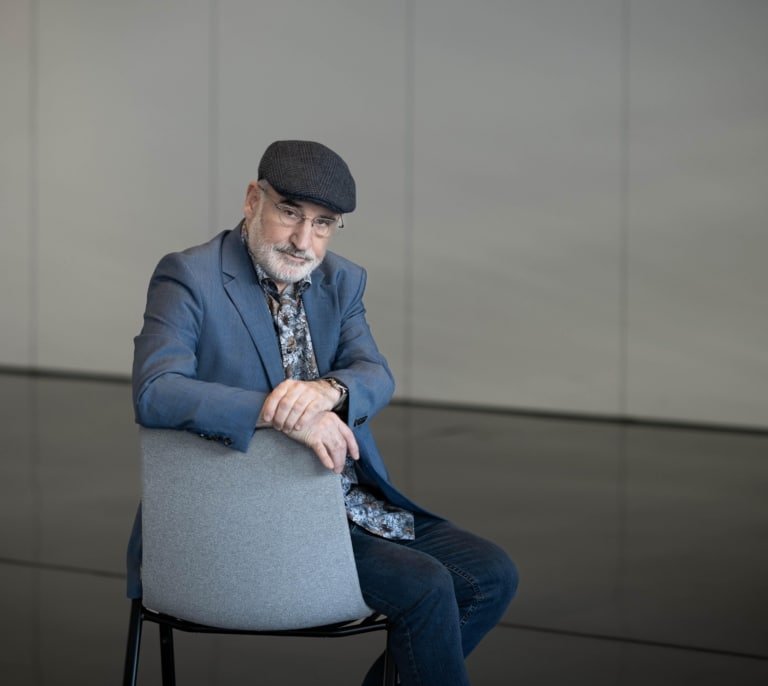 Fernando Aramburu: "La llegada del bocazas de Trump puede ser beneficiosa para Europa"