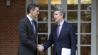 Sánchez llama a Feijóo tras el apagón pero el PP lamenta la falta de "novedades" de Moncloa sobre las causas