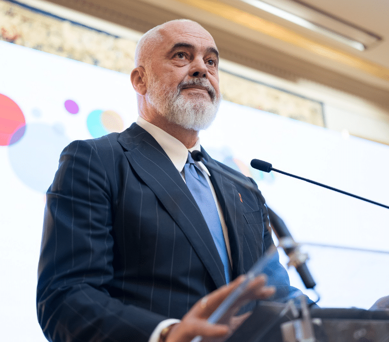 Albania cierra TikTok durante un año para proteger a la infancia del "impacto negativo" de la plataforma
