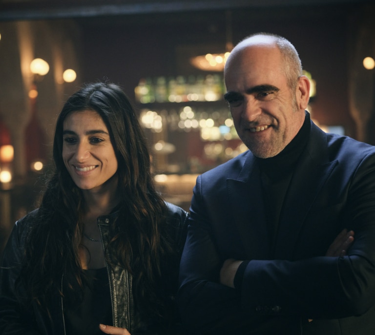 Carolina Yuste y Luis Tosar, protagonistas de la nueva campaña de Voll-Damm