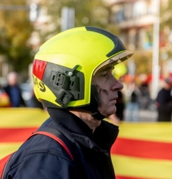 Los bomberos realizaron más de 30 rescates antes de las 15:00 el [...]