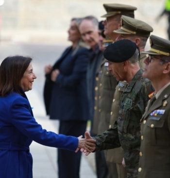 Militares convocan una manifestación tras el aumento de gasto en defensa: "Hemos [...]