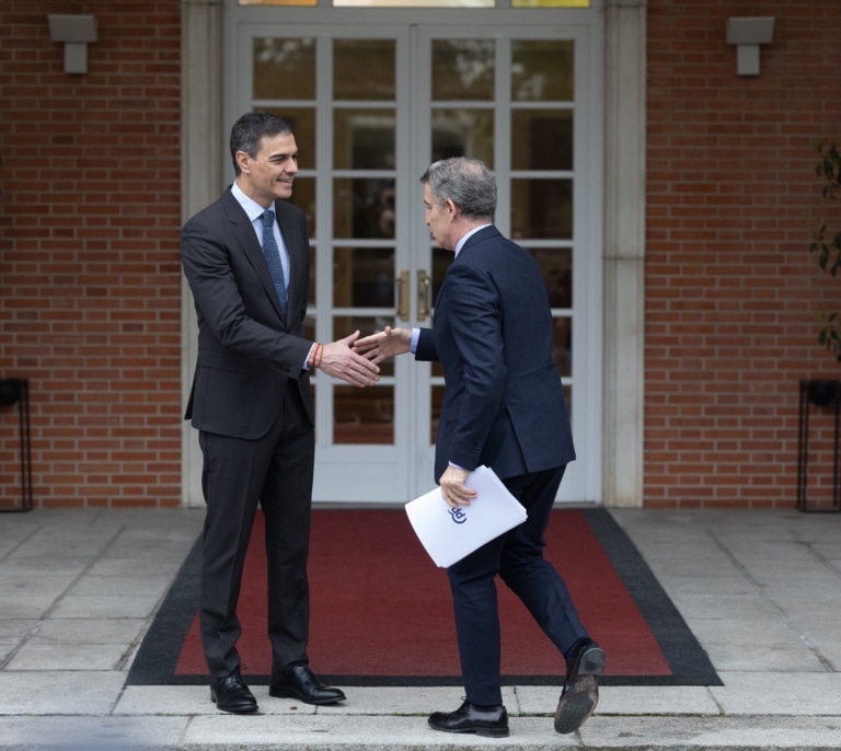 El equipo jurídico del PP estudia cómo obligar a Sánchez a  llevar al Congreso el gasto en Defensa