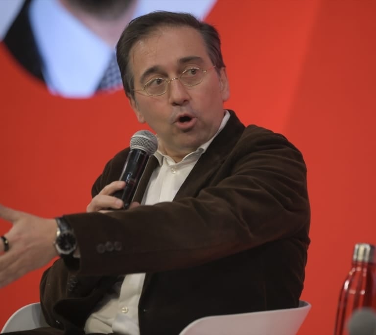 El presidente de la Asociación de Diplomáticos Españoles, contra Albares: "Hay un clima de represión"