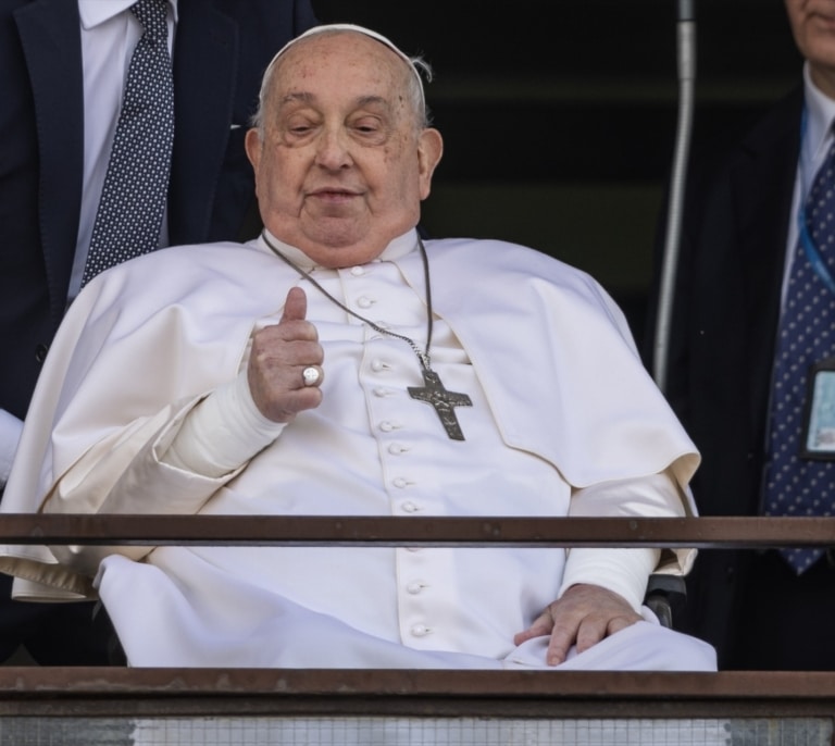 El Papa Francisco reaparece y pide el alto el fuego en Gaza y en Ucrania
